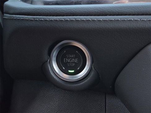 Certified 2025 Chevrolet Tahoe Z71 w/ Comfort Package image 33