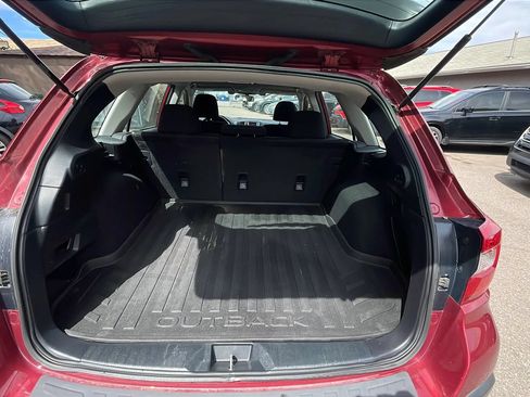 Used 2019 Subaru Outback 2.5i AWD/4WD image 17