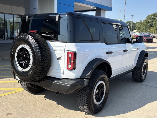 Used 2025 Ford Bronco Badlands AWD/4WD image 3