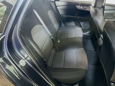 Used 2023 Kia Forte LXS image 13