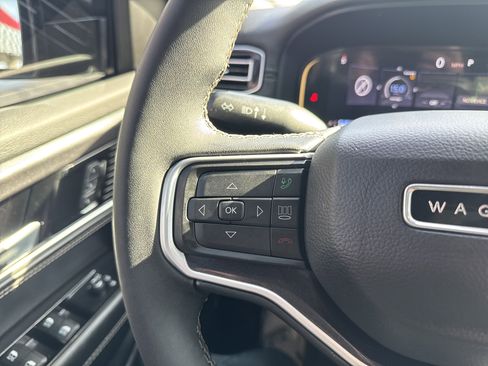 Used 2022 Jeep Wagoneer Series I w/ Convenience Group I image 19