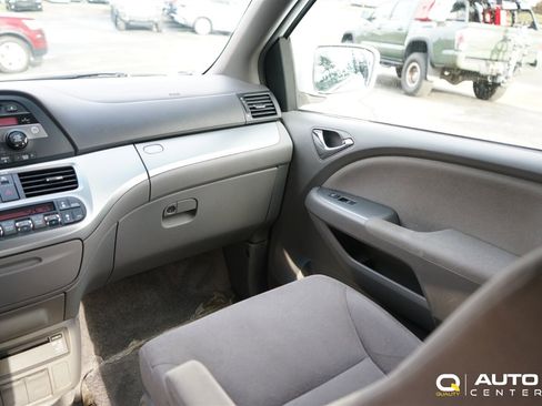 Used 2010 Honda Odyssey EX image 19