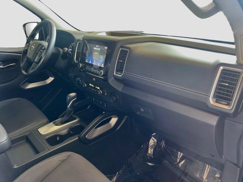 Used 2023 Nissan Frontier SV w/ SV Convenience Package AWD/4WD image 28