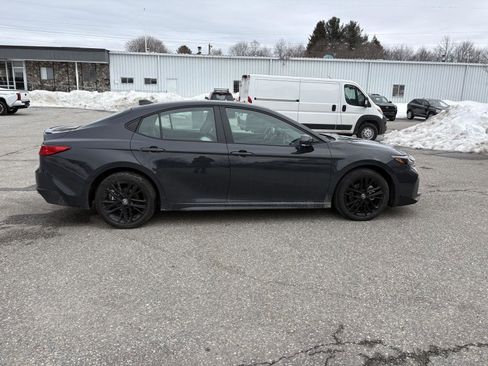 New 2026 Toyota Camry SE w/ Convenience Package image 8
