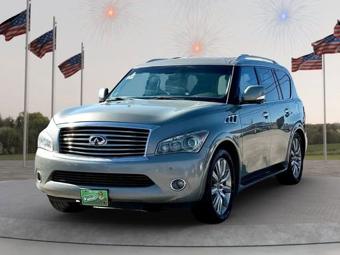Used 2011 INFINITI QX56 2WD w/ Deluxe Touring Pkg image 3