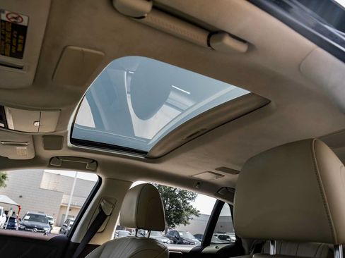 Used 2019 Lexus LS 500 w/ Interior Upgrade Package RWD image 5