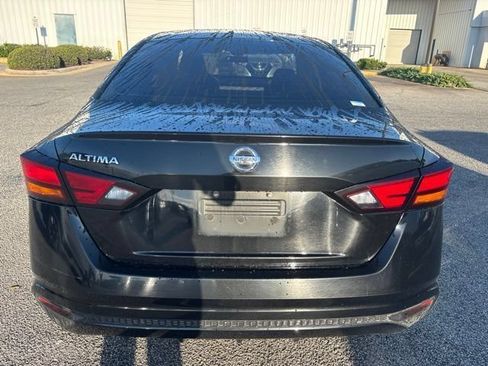 Used 2022 Nissan Altima 2.5 S FWD image 5
