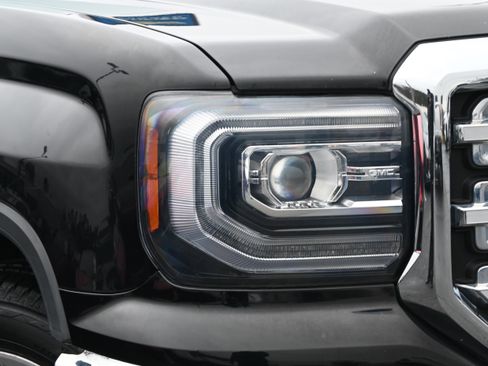 Used 2018 GMC Sierra 1500 SLT image 13