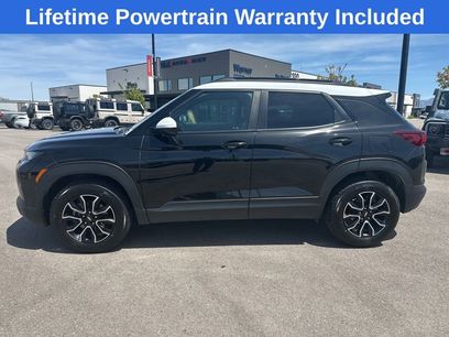 Used 2021 Chevrolet TrailBlazer ACTIV w/ Sun and Liftgate Package