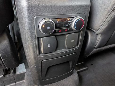 Used 2022 Ford Explorer Limited RWD image 15