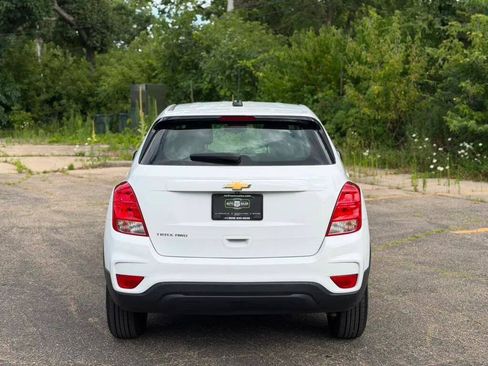 Used 2018 Chevrolet Trax LS AWD/4WD image 5
