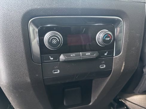 Used 2023 Chevrolet Tahoe LT w/ Luxury Package image 22