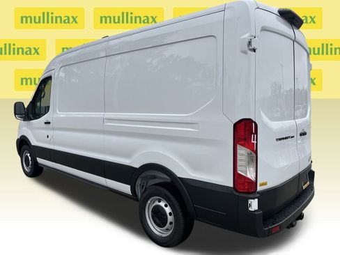 New 2026 Ford Transit 250 148 Medium Roof RWD image 8