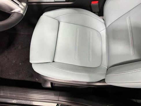 New 2026 Mercedes-Benz GLB 250 4MATIC image 31