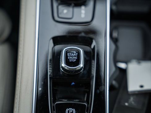 New 2026 Volvo XC90 B6 Ultra w/ Protection Package Premier image 26