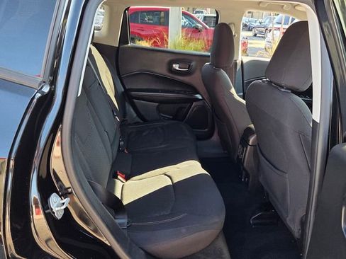 Used 2018 Jeep Compass Sport image 17