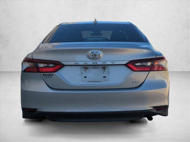 Used 2021 Toyota Camry LE FWD image 6