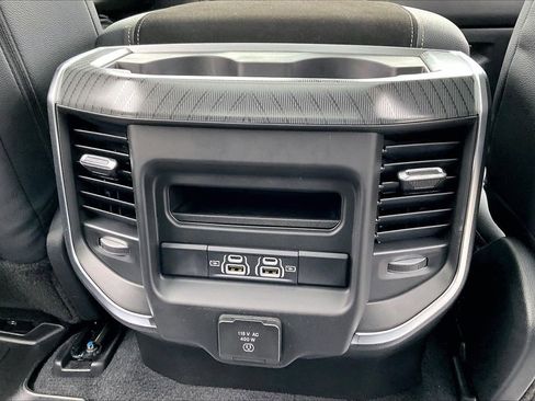 New 2026 RAM 1500 Big Horn AWD/4WD image 17