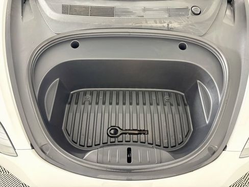Used 2023 Tesla Model 3 Standard Range RWD image 28