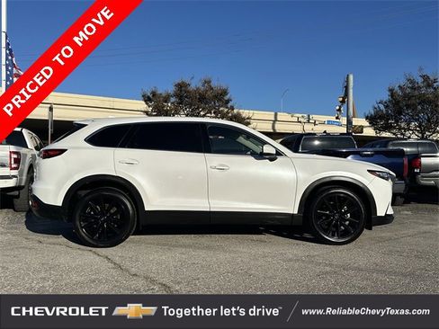 Used 2023 MAZDA CX-9 Touring Plus image 3