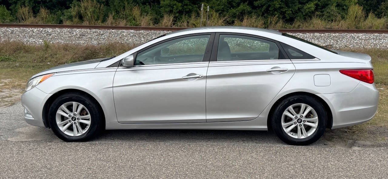Used 2011 Hyundai Sonata GLS w/ Popular Equipment Pkg 2 FWD image 7