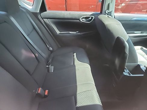 Used 2017 Nissan Sentra SR Turbo FWD image 12
