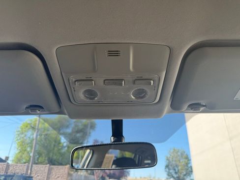 Used 2014 Toyota RAV4 LE AWD/4WD image 19