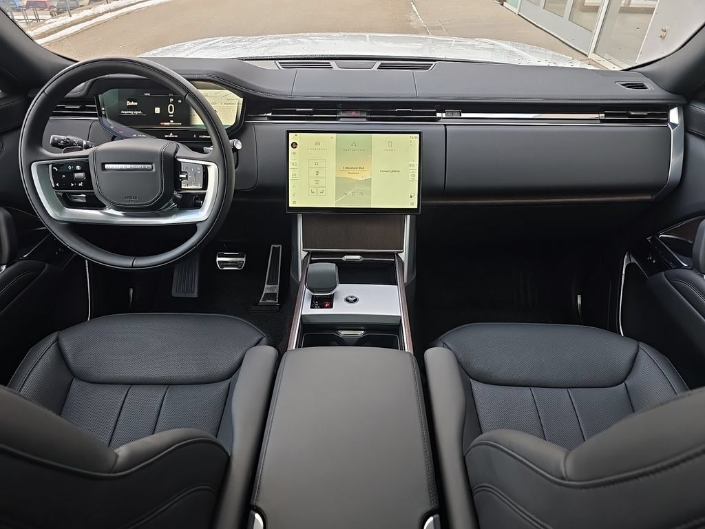 New 2025 Land Rover Range Rover SE AWD/4WD image 8