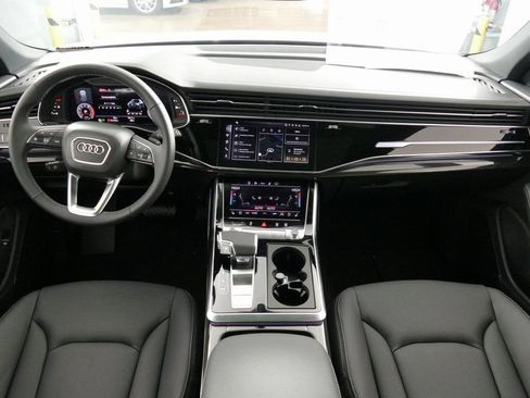 New 2026 Audi Q8 Premium Plus AWD/4WD image 22