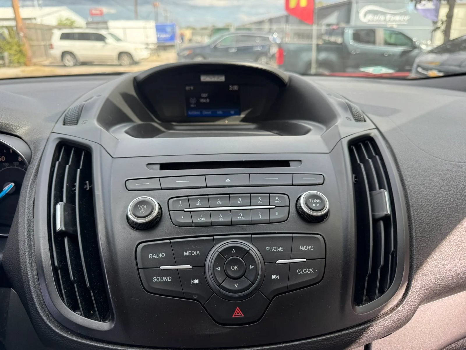 Used 2017 Ford Escape S FWD image 19