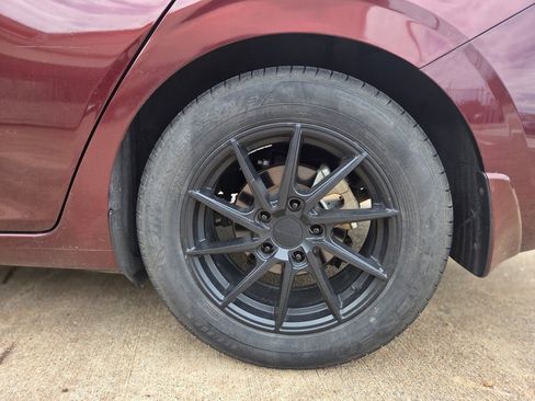 Used 2021 Nissan Sentra SV FWD image 32