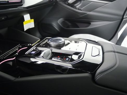 New 2026 BMW 530i w/ M Sport Package image 24