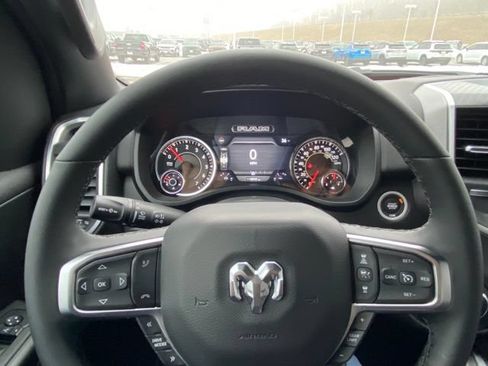 Used 2025 RAM 1500 Big Horn AWD/4WD image 15