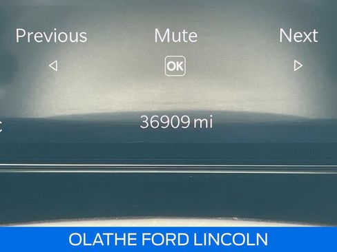 Used 2023 Jeep Grand Wagoneer Series II w/ Convenience Group III AWD/4WD image 21