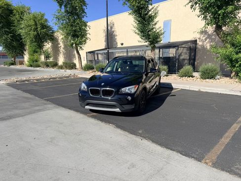 Used 2014 BMW X1 sDrive28i RWD image 12