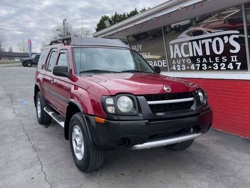 Used 2002 Nissan Xterra XE image 1