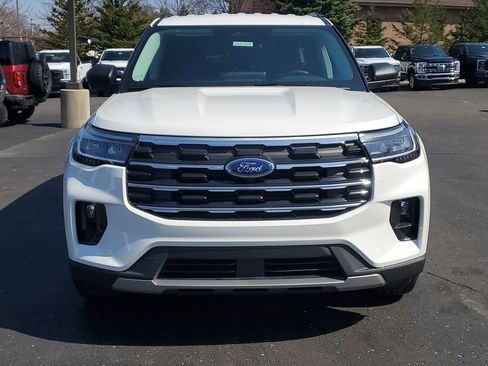New 2026 Ford Explorer Active image 2