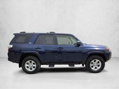 Certified 2024 Toyota 4Runner SR5 AWD/4WD image 4