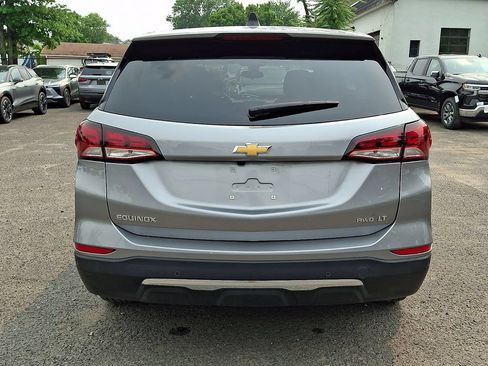 Used 2024 Chevrolet Equinox LT AWD/4WD image 7