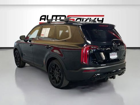 Used 2021 Kia Telluride EX w/ EX Premium Package AWD/4WD image 5