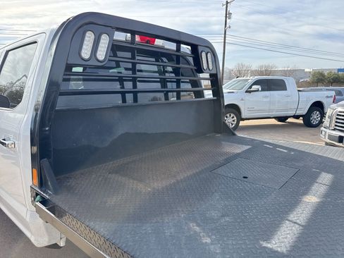 Used 2021 Ford F250 Platinum w/ FX4 Off-Road Package image 8