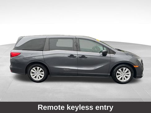 Used 2018 Honda Odyssey LX image 11