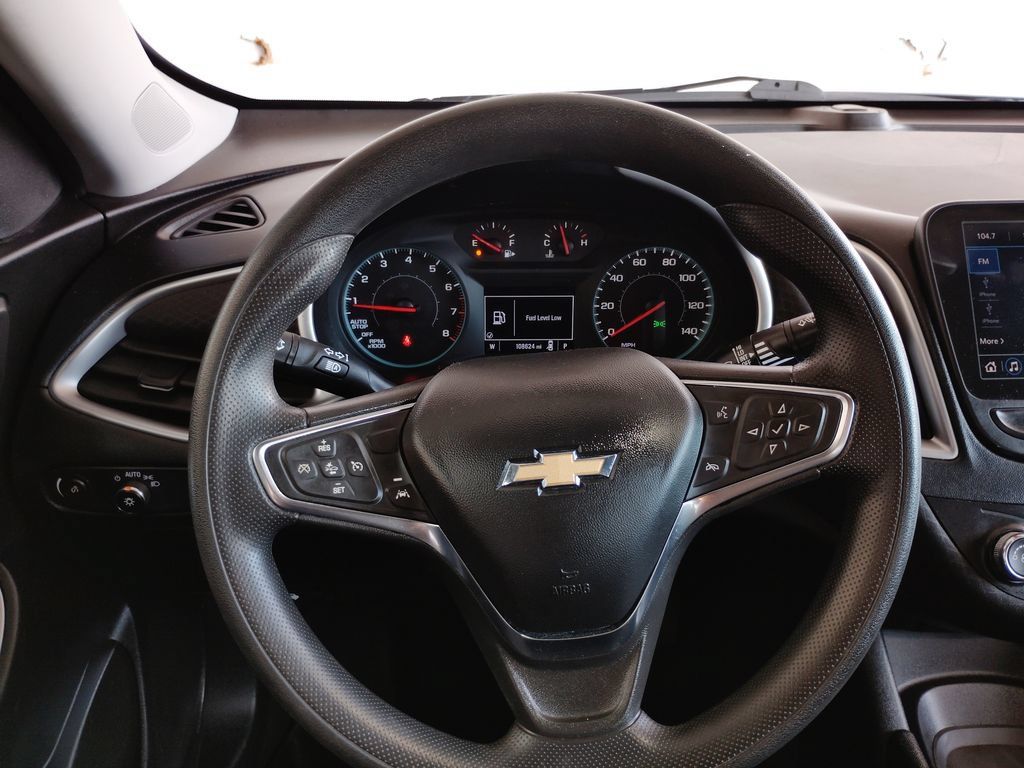 Used 2024 Chevrolet Malibu LS FWD image 23