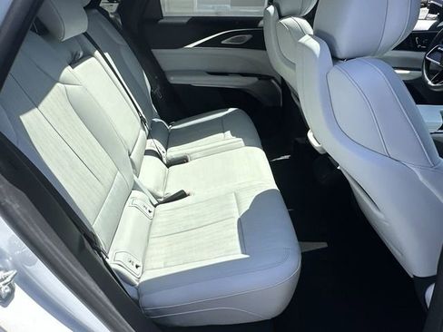 Certified 2024 Cadillac Lyriq Luxury AWD/4WD image 28
