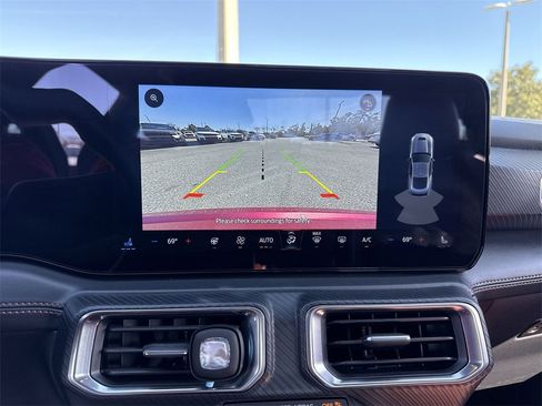 Used 2025 Ford Mustang Premium image 24