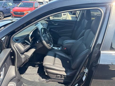 Used 2023 Subaru Ascent Limited AWD/4WD image 8
