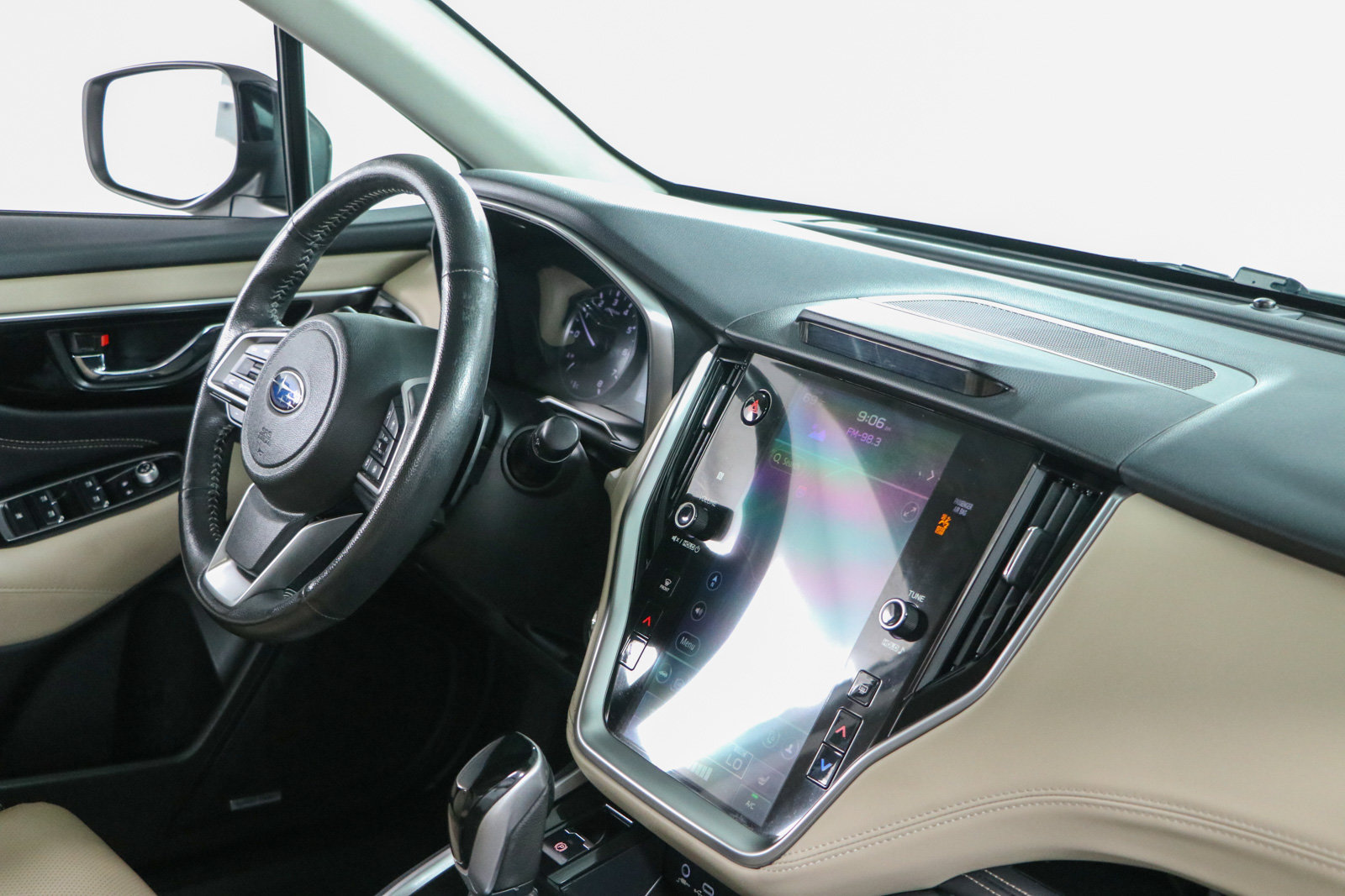 Used 2023 Subaru Outback Limited AWD/4WD image 26