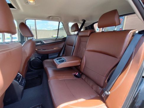 Used 2019 Subaru Outback 2.5i Touring w/ Popular Package #3A AWD/4WD image 26