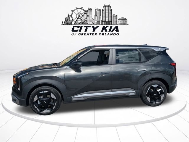 New 2027 Kia Seltos S FWD image 3