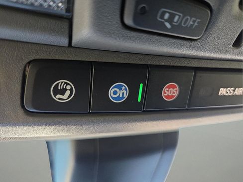 Used 2019 GMC Sierra 1500 SLT w/ SLT Premium Plus Package image 22